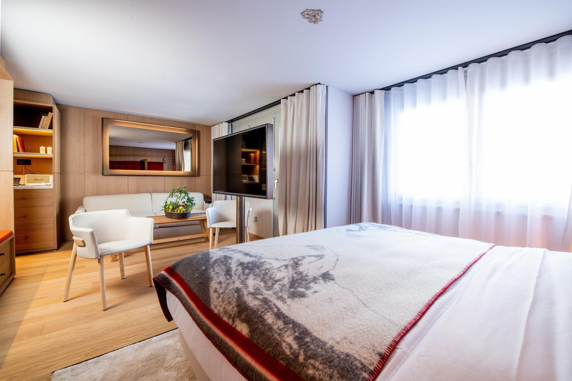 Schweizerhof Zermatt - A Small Luxury Hotel Экстерьер фото