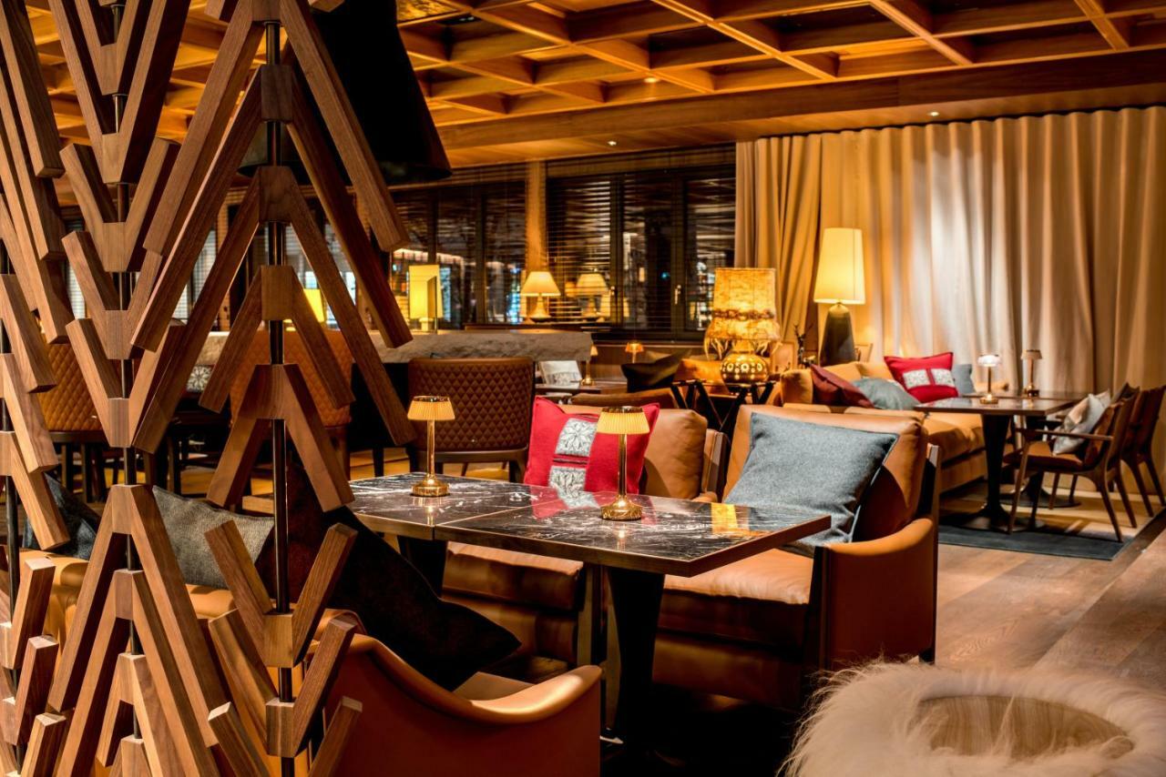 Schweizerhof Zermatt - A Small Luxury Hotel Экстерьер фото